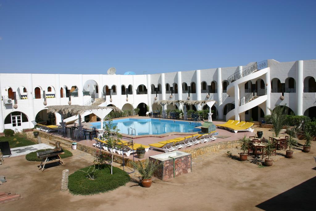 Yassmina Hotel Дахаб Экстерьер фото